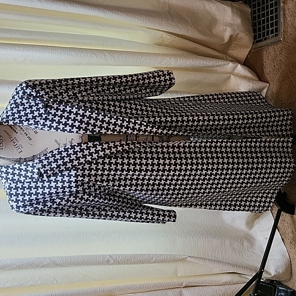 Houndstooth overlay